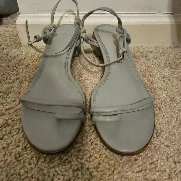 J. McLaughlin Helena Cloud Blue Sandals Size 7.5 - Picture 2 of 6